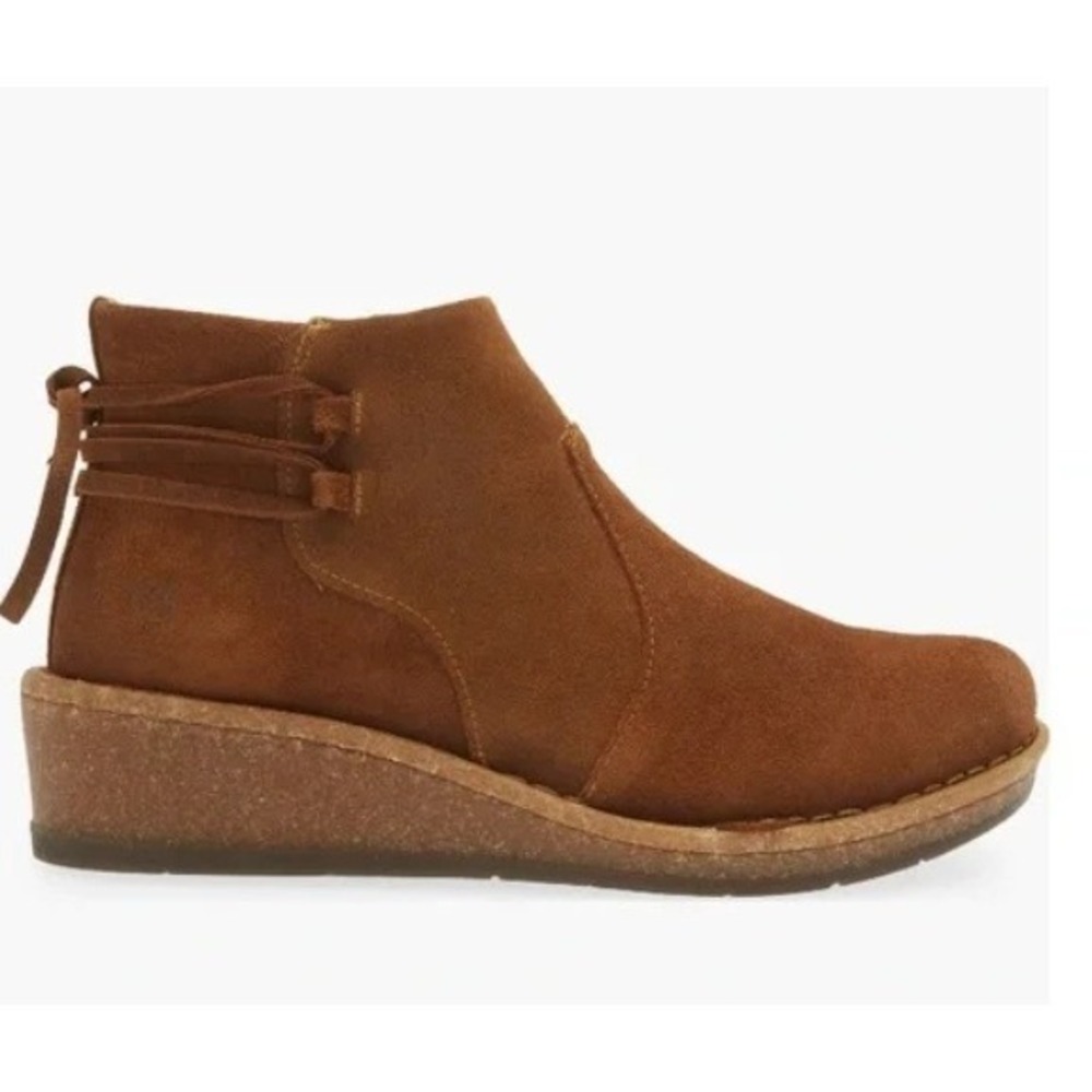 Born Brown Suede Distressed Leather Ankle Booties Wedge Lace‎ Up Women's 7.5 NEW